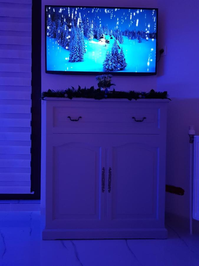 Duplex Marquis Lägenhet Braşov Exteriör bild
